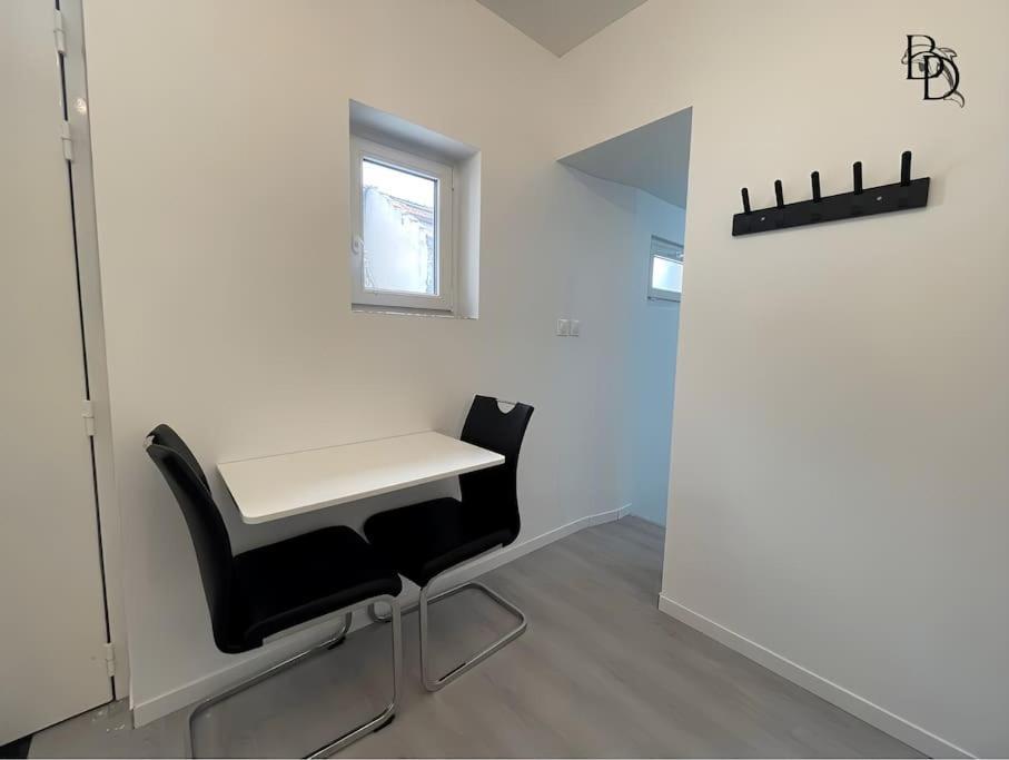 T1 Bis Appartement B3 30M2 Cosy 7Min A Pieds Des Gares Roanne Exterior photo